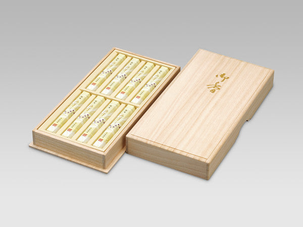 Seikado Meiko Gohitsu  16g x 8 with Paulownia Box (00507)
