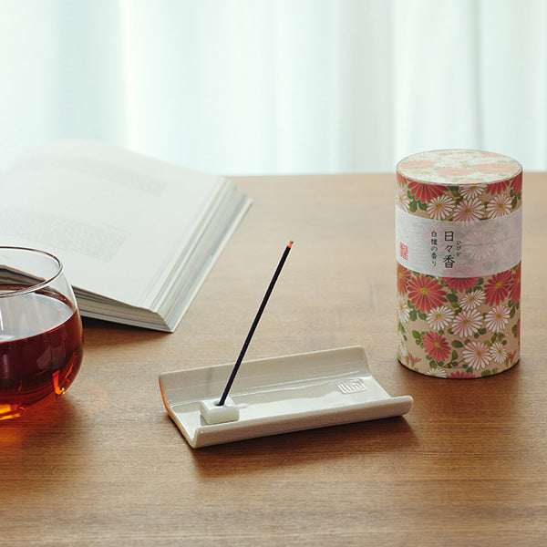 Nippon Kodo Hibika Sandalwood 95g (51368)
