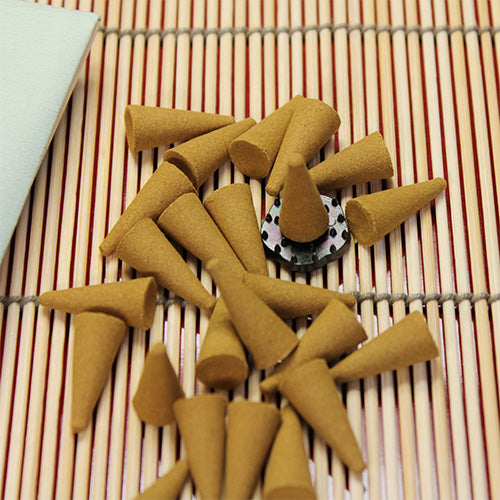 Nippon Kodo Tokusei Byakudan - Selected Sandalwood 12 cones (57006)