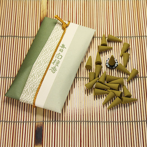 Nippon Kodo Mainichi Byakudan Sandalwood 24 cones (57001)