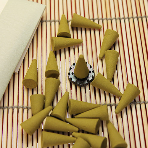 Nippon Kodo Mainichi Byakudan Sandalwood 24 cones (57001)