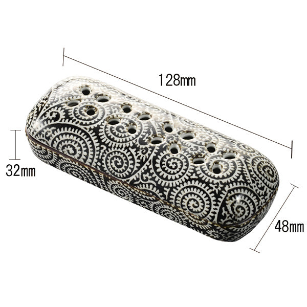 Nippon Kodo Lying Incense Holder Tako Karakusa (Small) (92037)