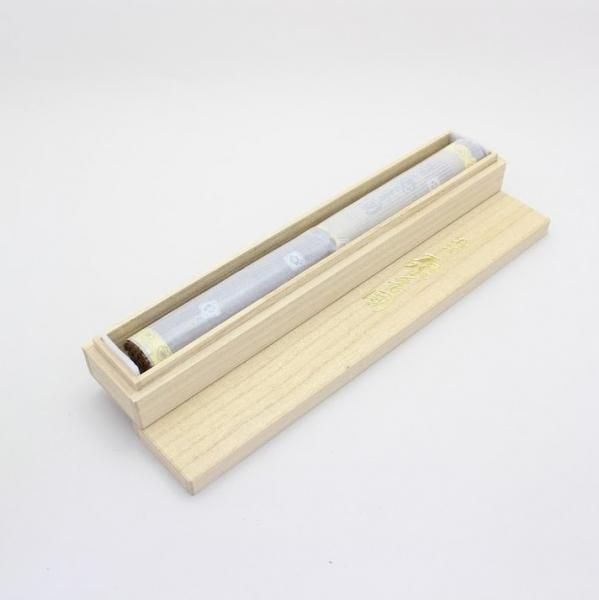 Baieido Tokusen Shukokoku with Paulownia Box 105 sticks (582-1)