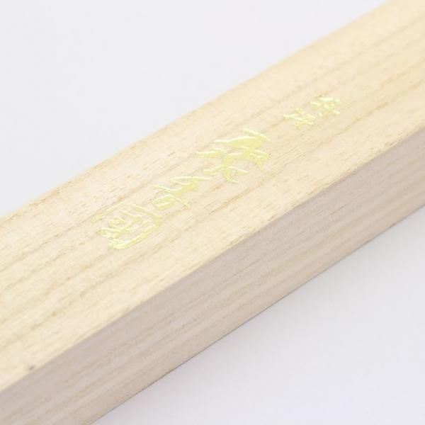 Baieido Tokusen Shukokoku with Paulownia Box 105 sticks (582-1)