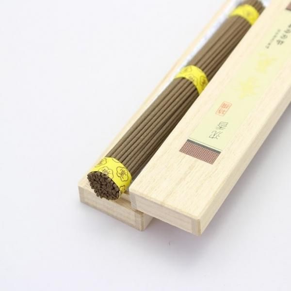 Baieido [Agarwood] Tokusen Koen in Premium Paulownia Box (1 Bundle) (#951)