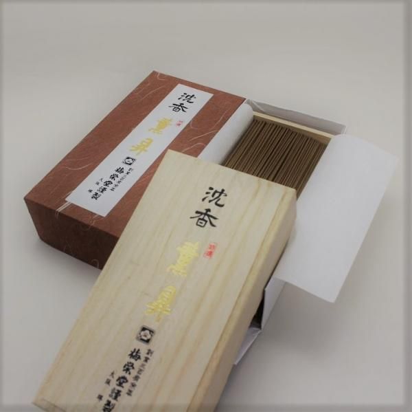 Baieido Jinko Kunsyo Agarwood Incense, Paulownia Box (#962)