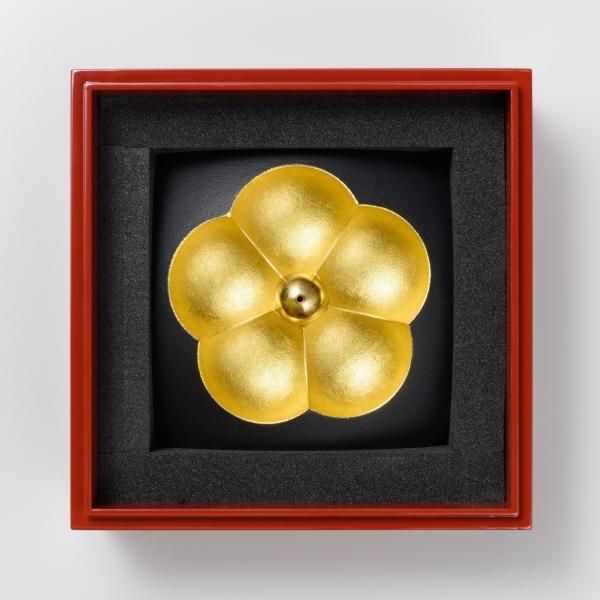 Baieido [Kyara Incense] Premium Incense Holder UME-MON (#7567)