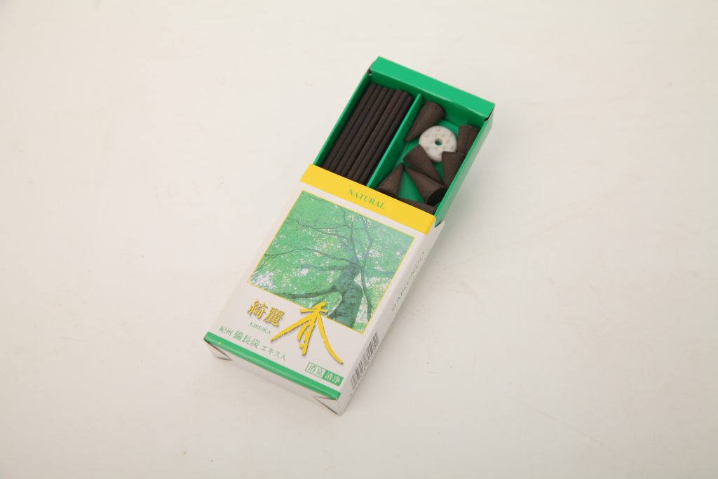 Baikundo Kireika Natural 35 sticks & 10 cones (128)