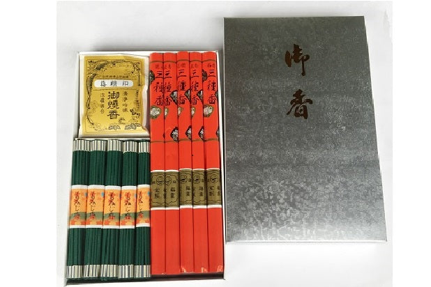 Baikundo Sanshuko Assortment (Incense Sticks & Powder Incense Set) (199)