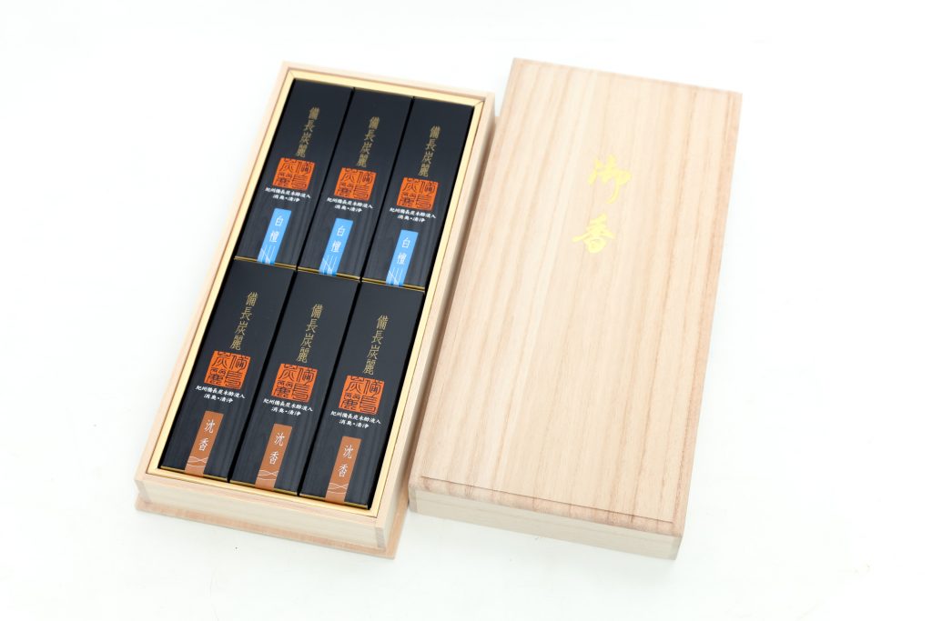 Baikundo Binchotan Rei Sandalwood & Agarwood Gift Set (Paulownia Box) (1312)