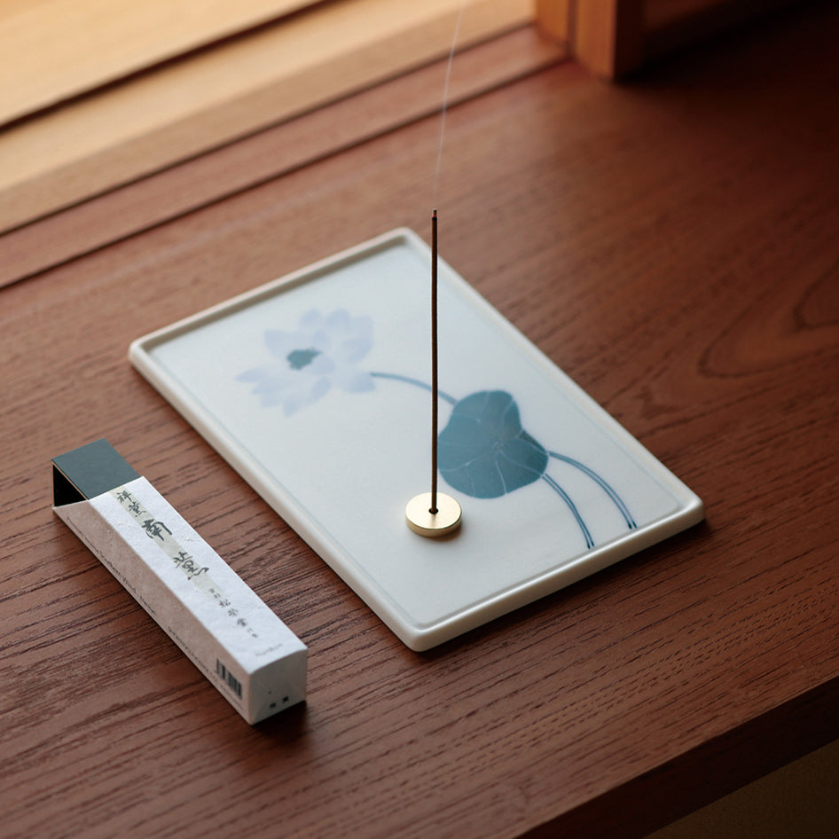 Shoyeido Square Incense Plate Lotus (Sometsuke Porcelain) (731415)