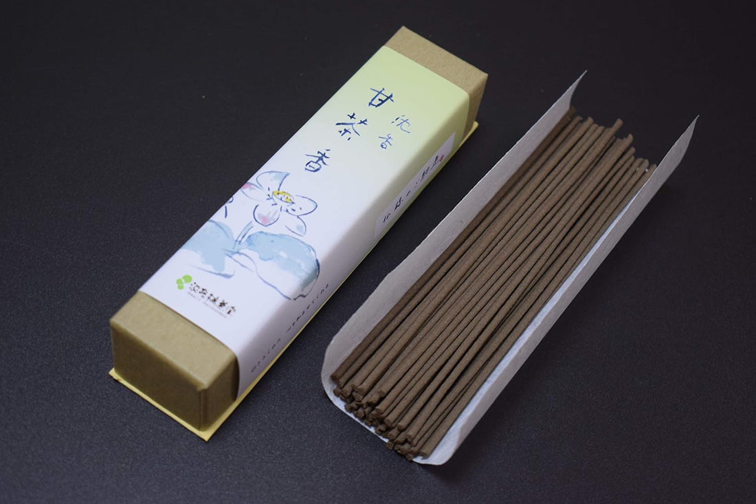 Awaji Baikundo Amacha-kou Jinkoh (Agarwood) (036, 026, 016)