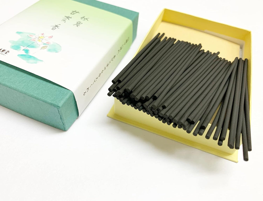 Awaji Baikundo Amacha-kou Chikutan (Bamboo Charcoal) Mini Stick (052, 042)