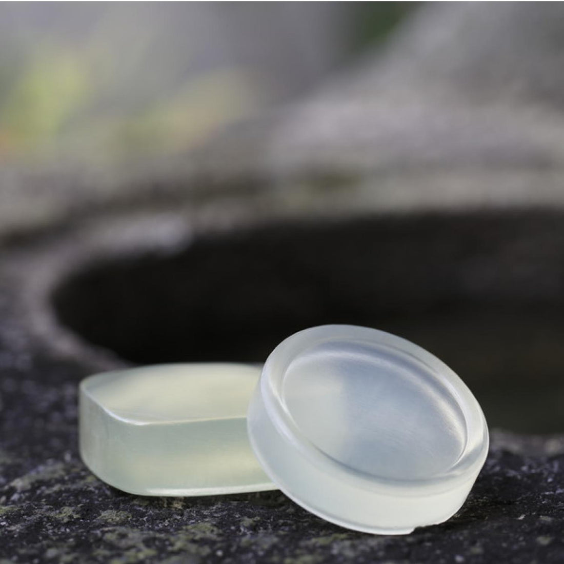 Osagawa Nisaburo Shoten Incense Soap Patchouli Round 50g