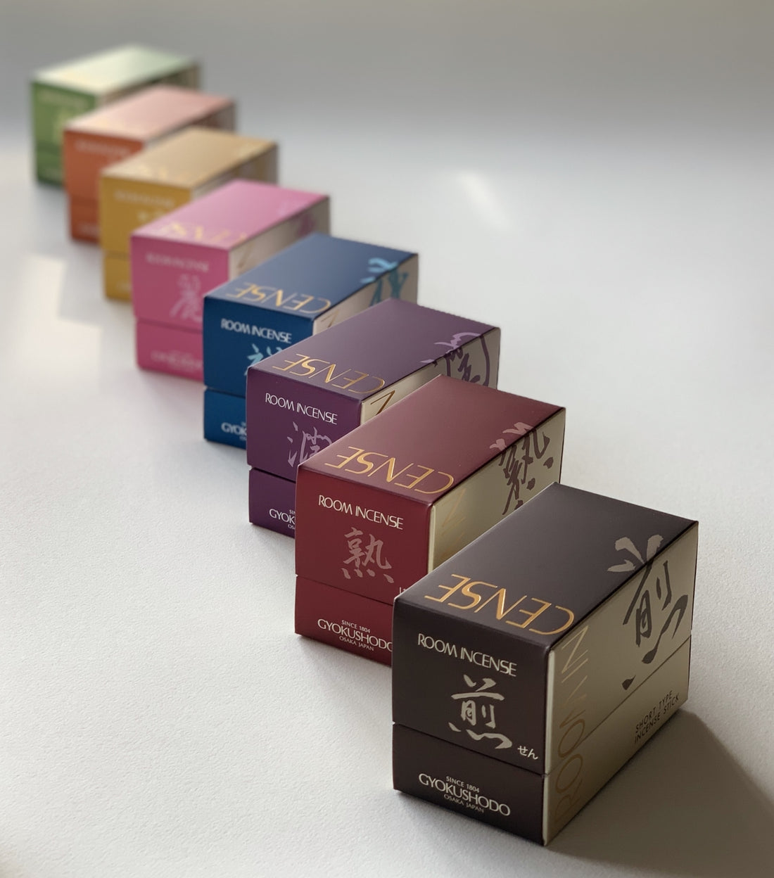 Gyokushodo Low-Smoke ROOM INCENSE Living Rin (#6706, #6705)