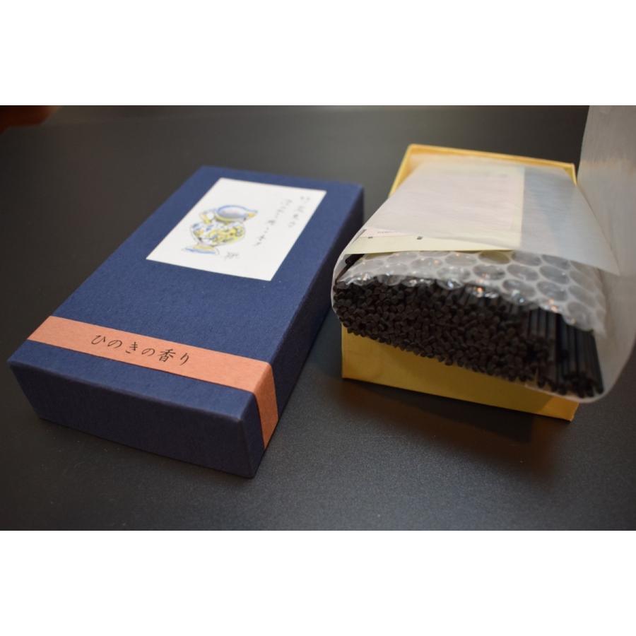 Awaji Baikundo Bamboo Charcoal Refresh Incense Hinoki Cypress (164, 165)