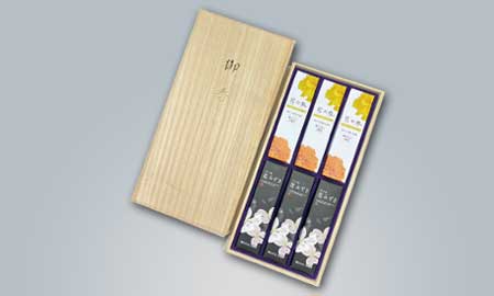 Okuno Seimeido Paulownia Gift Box Marigold & Dogwood (16-62)