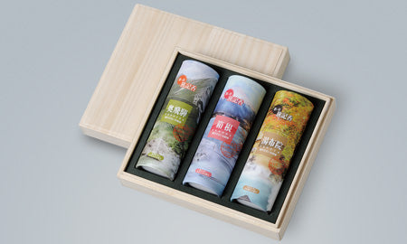 Okuno Seimeido Omoide Tabikiko Tube Assortment 3 types 90g each in Paulownia Box (21-4)