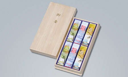 Okuno Seimeido Omoide Tabikiko Assortment 3 types 30g x2 each in Paulownia Box (21-20)