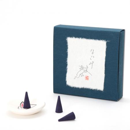 Kousaido Usagi (Rabbit) Nagomi 10 cones with Incense Plate (USG-13)