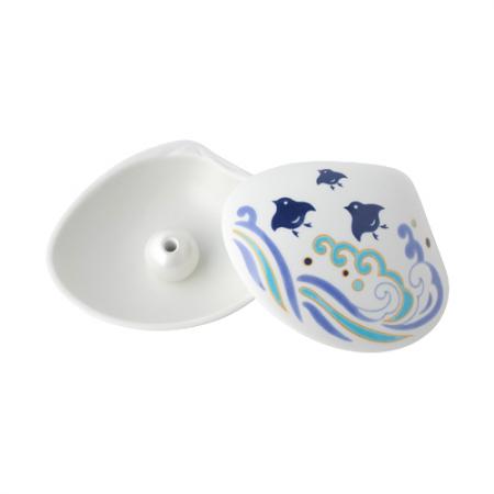 Kousaido Shell-Inspired Incense Holder Plovers & Waves (KAI-03)