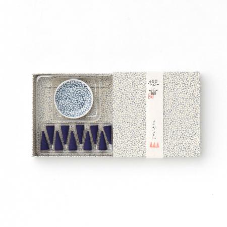 Kousaido Sakurako Yozakura (Night Cherry Blossom) 10 cones with Incense Plate (SDC-05)