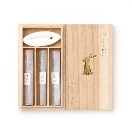 Kousaido Usagi (Rabbit) Incense Set 3 types 8 sticks each with Incense Holder in Paulownia Wood Box (USG-23)