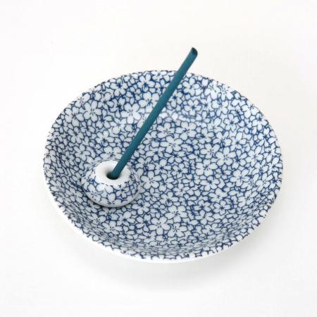 Kousaido Sakura-Inspired Incense Holder Blue (SDK-01)