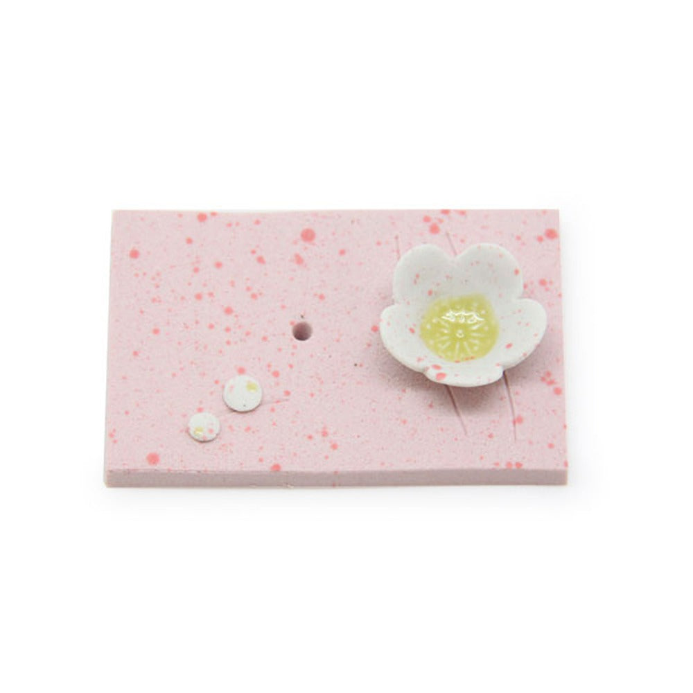 Yamadamatsu Kyo no Fubutsushi (Winter) Plum Garden Incense Stick Holder (1348)