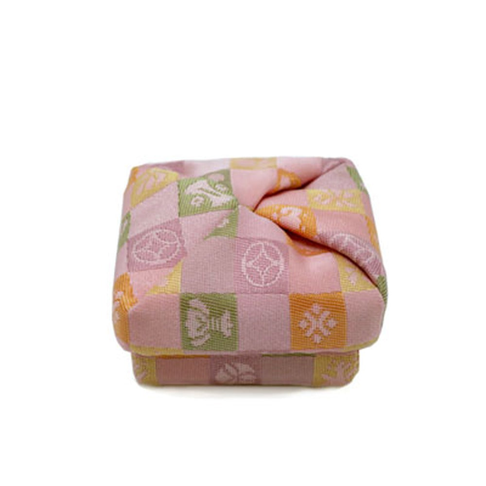 Yamadamatsu Cloth Kogo Incense Container Square No.7 Koshi Takara (Pink) (24128-7)