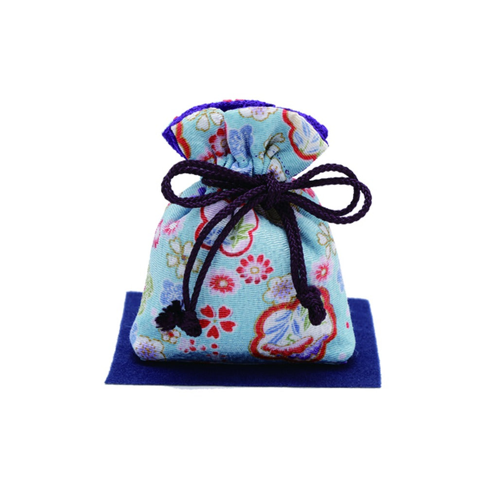 Yamadamatsu Goshobukuro Small Chirimen Yuzen Blue Sachet (81309)