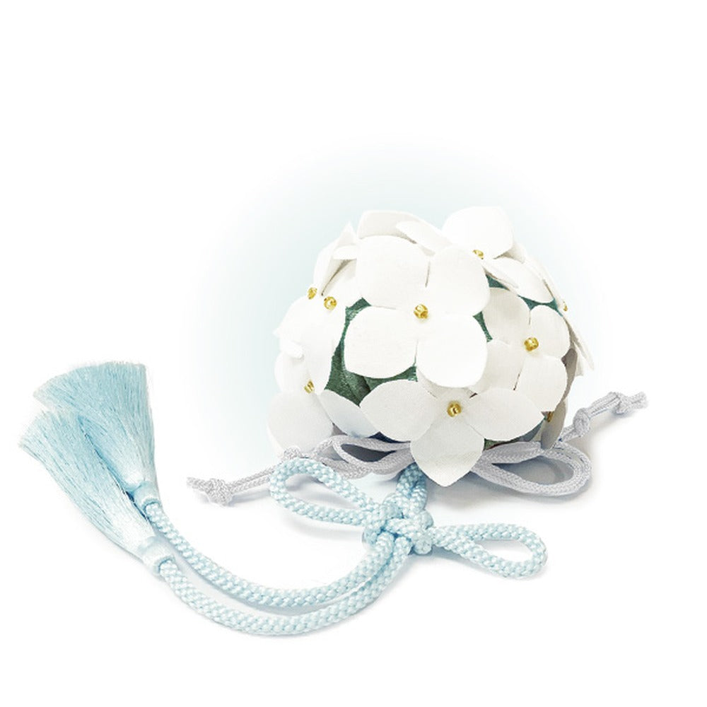 Yamadamatsu Hanging Scent Ornament White Hydrangea (81435)