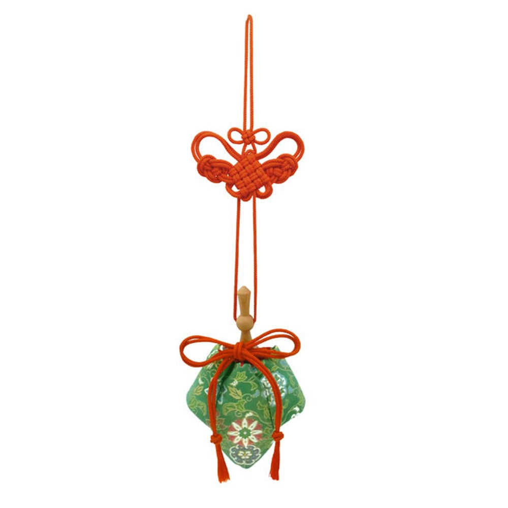 Yamadamatsu Kariroku Gokuhin Red Cord Peony Arabesque Sachet (81503-2)