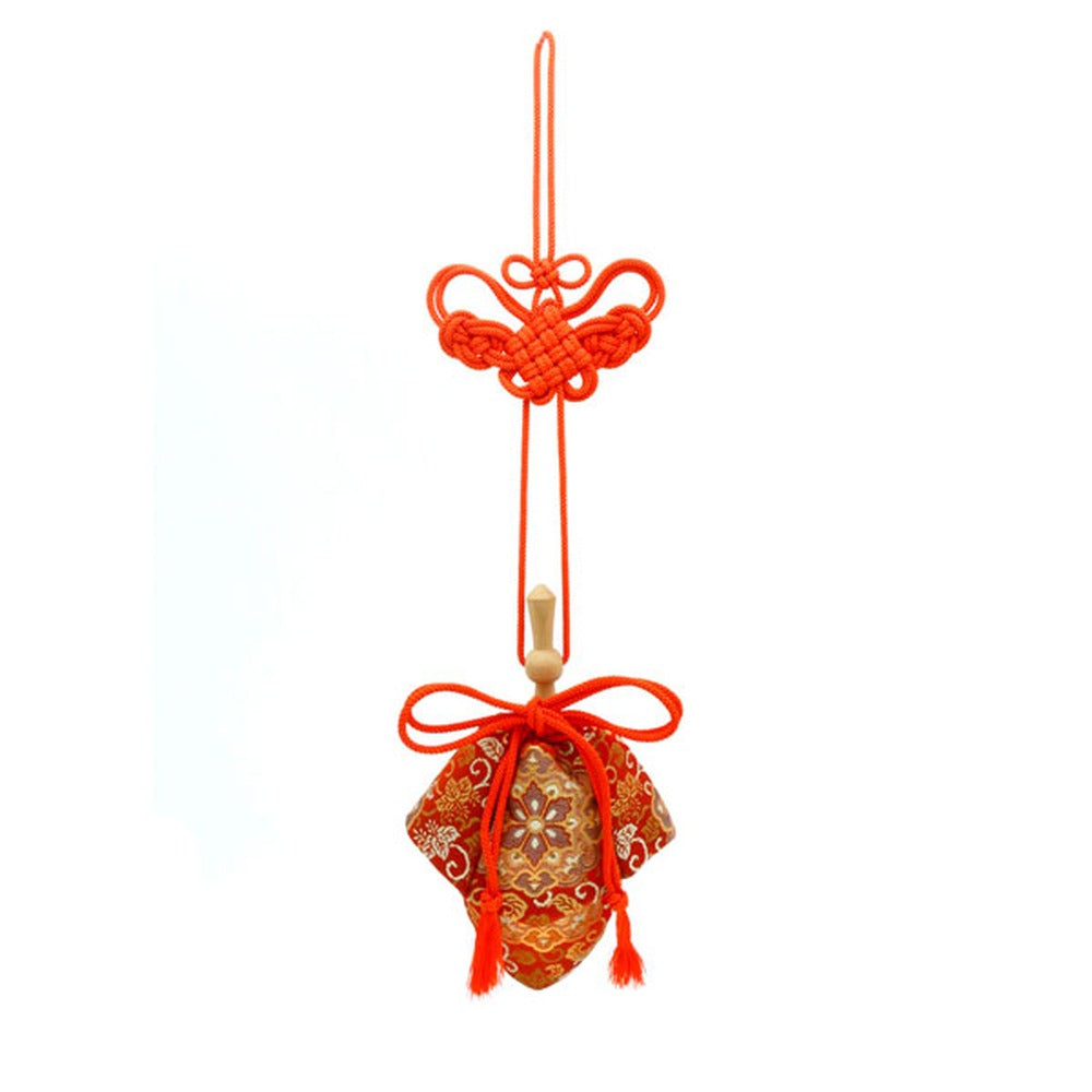 Yamadamatsu Kariroku Gokuhin Red Cord Flower Roundel Arabesque and Paulownia Sachet (81503-6)