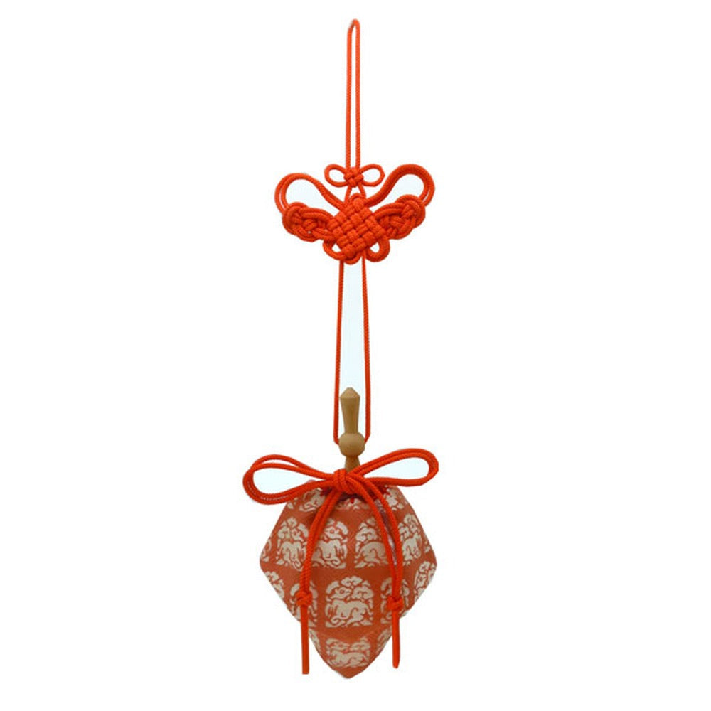 Yamadamatsu Kariroku Gokuhin Red Cord Rabbit and Flower Gate Sachet (81503-7)