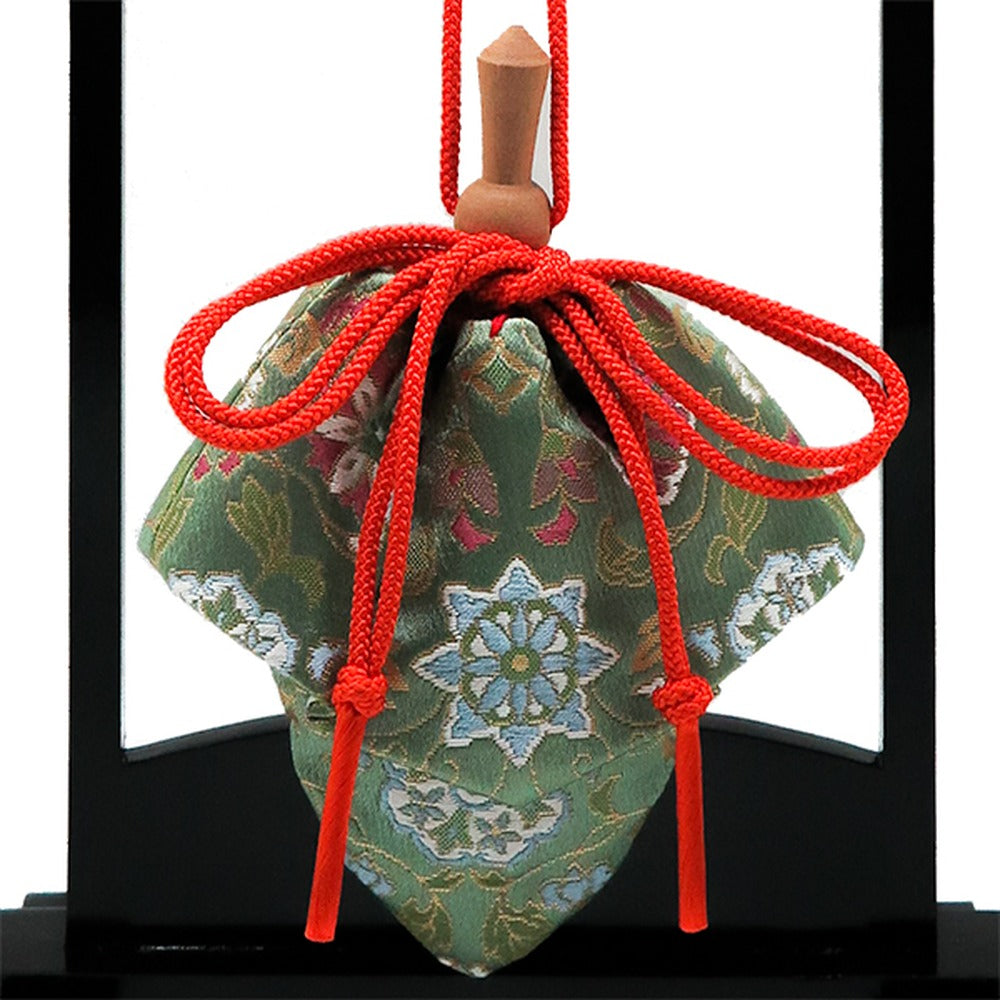 Yamadamatsu Kariroku Gokuhin Decorative Hanging Stand Set Red Cord Peony Arabesque (81809-2)