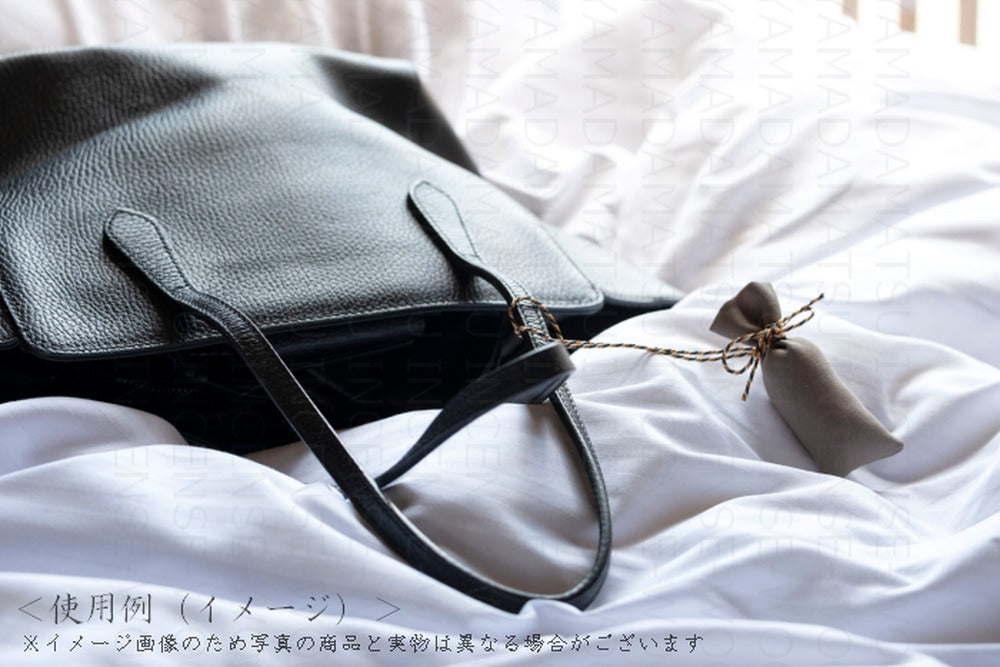Yamadamatsu Kayari-koh Yusuzumi Linen Drawstring Pouch Natural (81402)